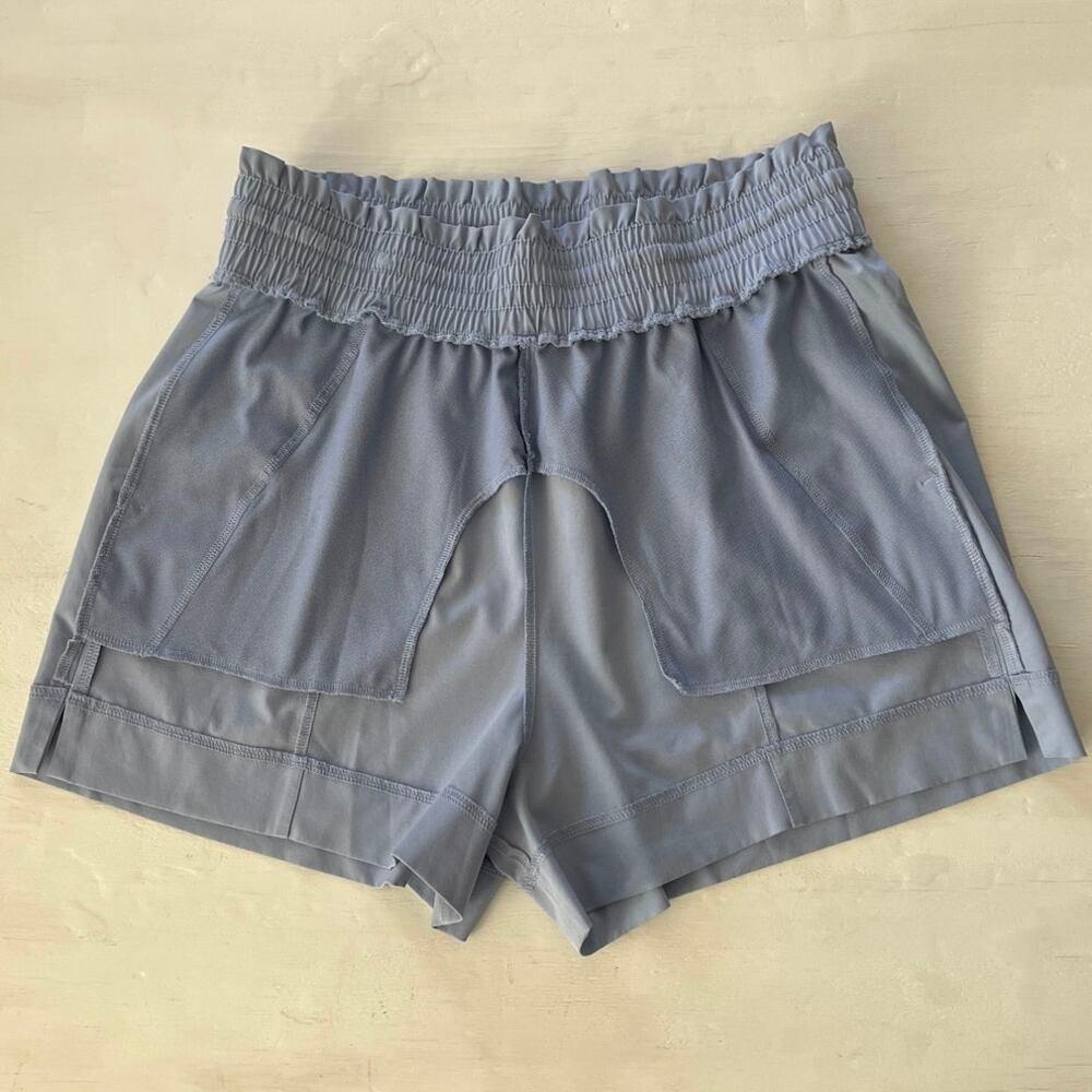 Abercrombie & Fitch Traveler Shorts Womens Size M Lt Blue Pockets Casual Pastel - Picture 6 of 13